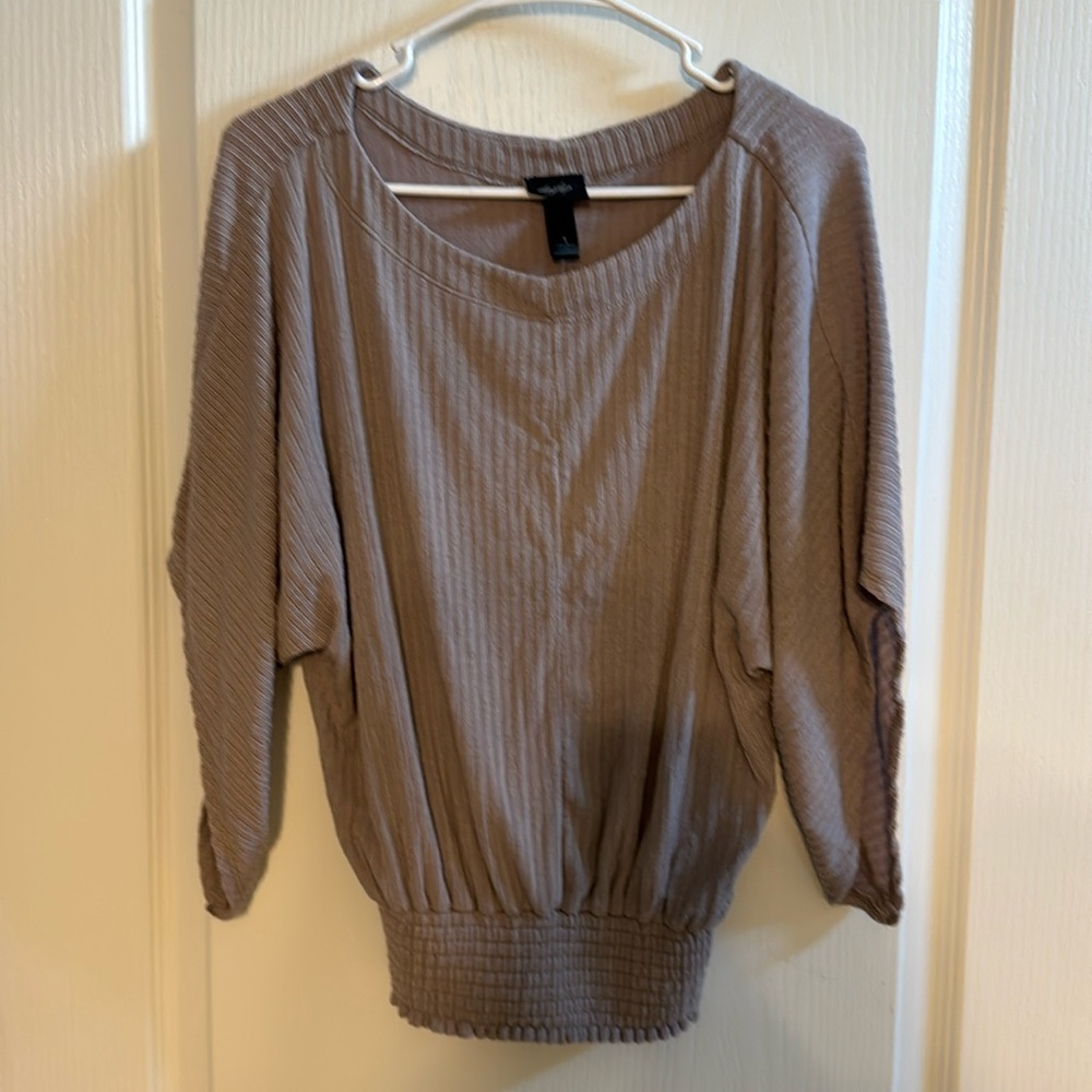 DAYTRIP top